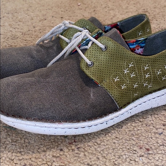 Cactus shoes - Picture 1 of 4